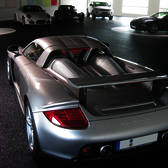 Garagenboden Industrieboden Porsche GT Steinteppich Kieselbeschichtung Stuttgart